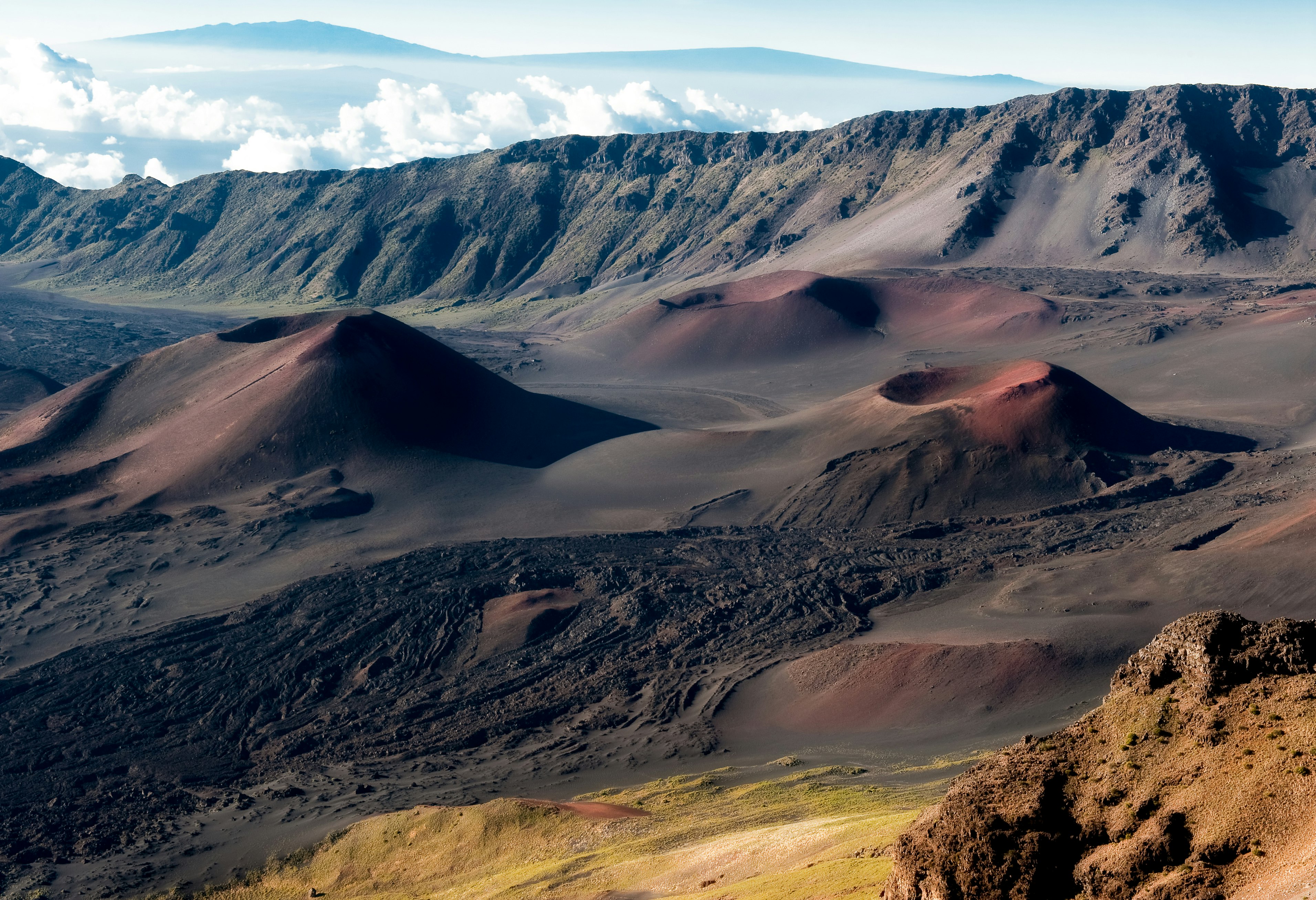 brown and red sand